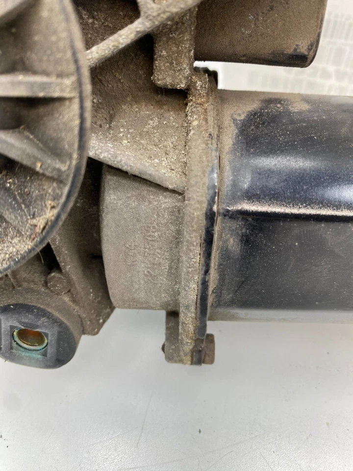 1998-2004 Chevrolet S10/ GMC S15 Windshield Wiper Motor 15036008 / 19151963 - Image 4 of 4