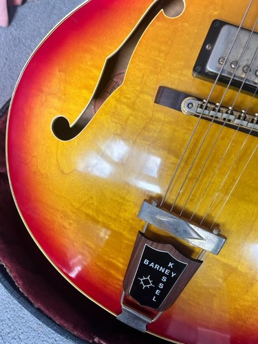 1967 Gibson Barney Kessel Custom Guitar - sunburst - excellent vibrant flaming  - Picture 6 of 9