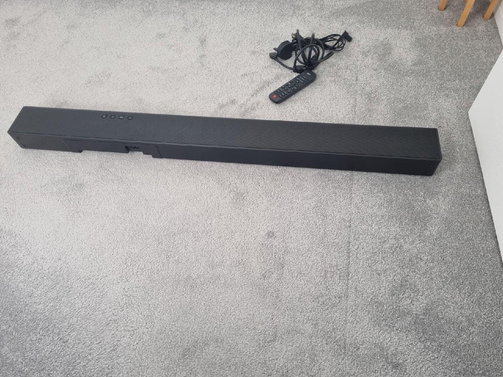 JVC THD532B 2.1 AllinOne Sound Bar with Dolby Atmos **Free postage