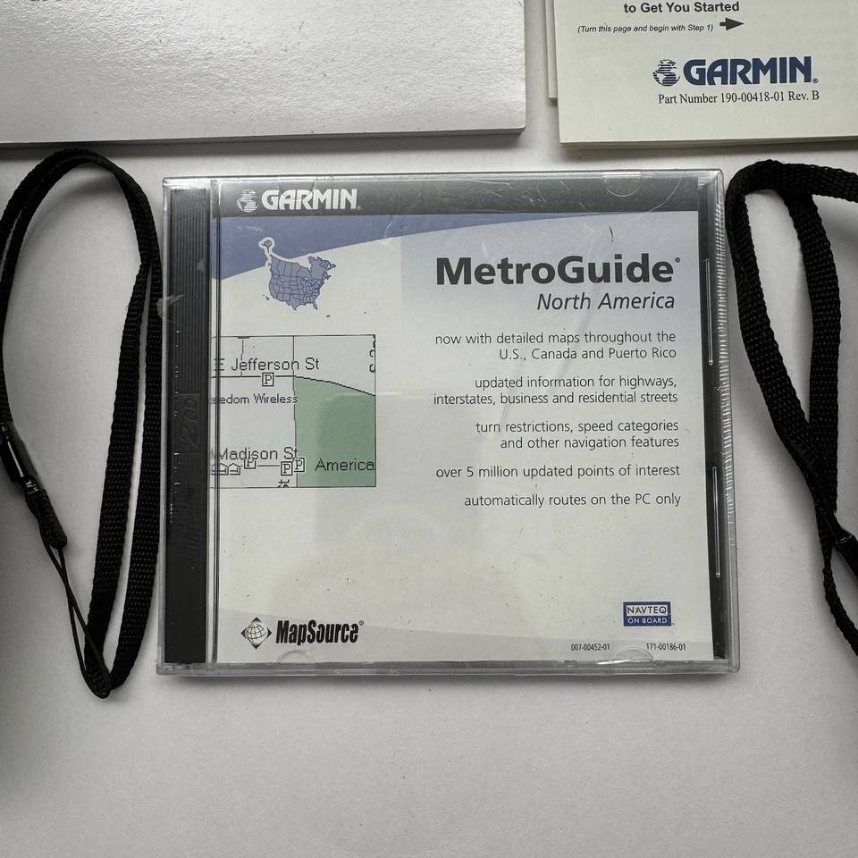 2 Garmin Rino 120 Handheld Hiking GPS Navigator & 2-Way Radios W/ Cases Bundle - Image 4 of 4