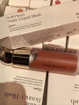 Rare Beauty Soft Pinch Dewy Liquid Blush Shade Love 7,5ml Full Size Neu in OVP