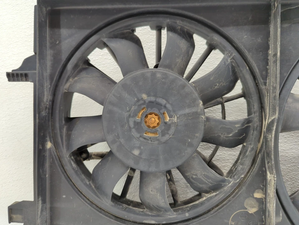 Chevrolet Malibu 2004-2012 conjunto de motor ventilador radiador izquierdo JUUMV Foto 2 de 4