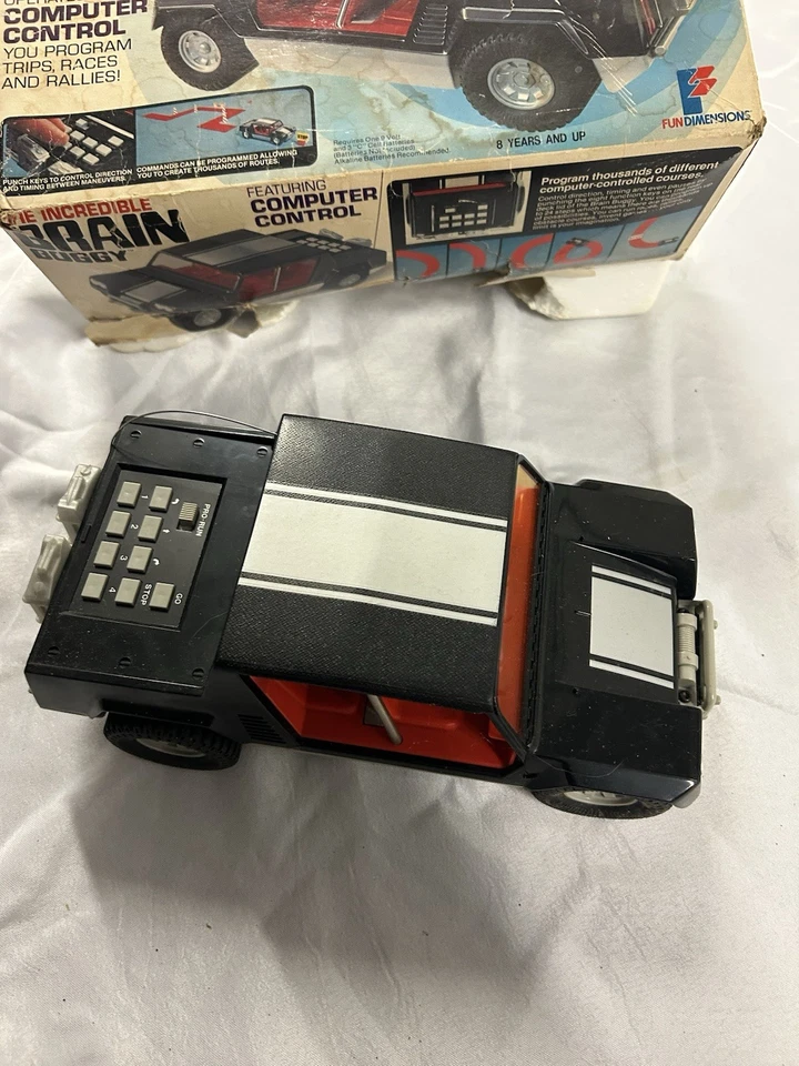Coche programable The Incredible Brain Buggy control por computadora 1979 en caja Foto 4 de 4