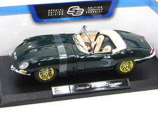 1961 JAGUAR  E -TYPE   BRITISH GREEN   NEW IN BOX 1:18.