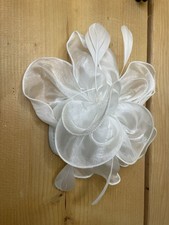 Vintage White Women's Fascinator Tea Party Hat With feathers Clip On, flaws READ