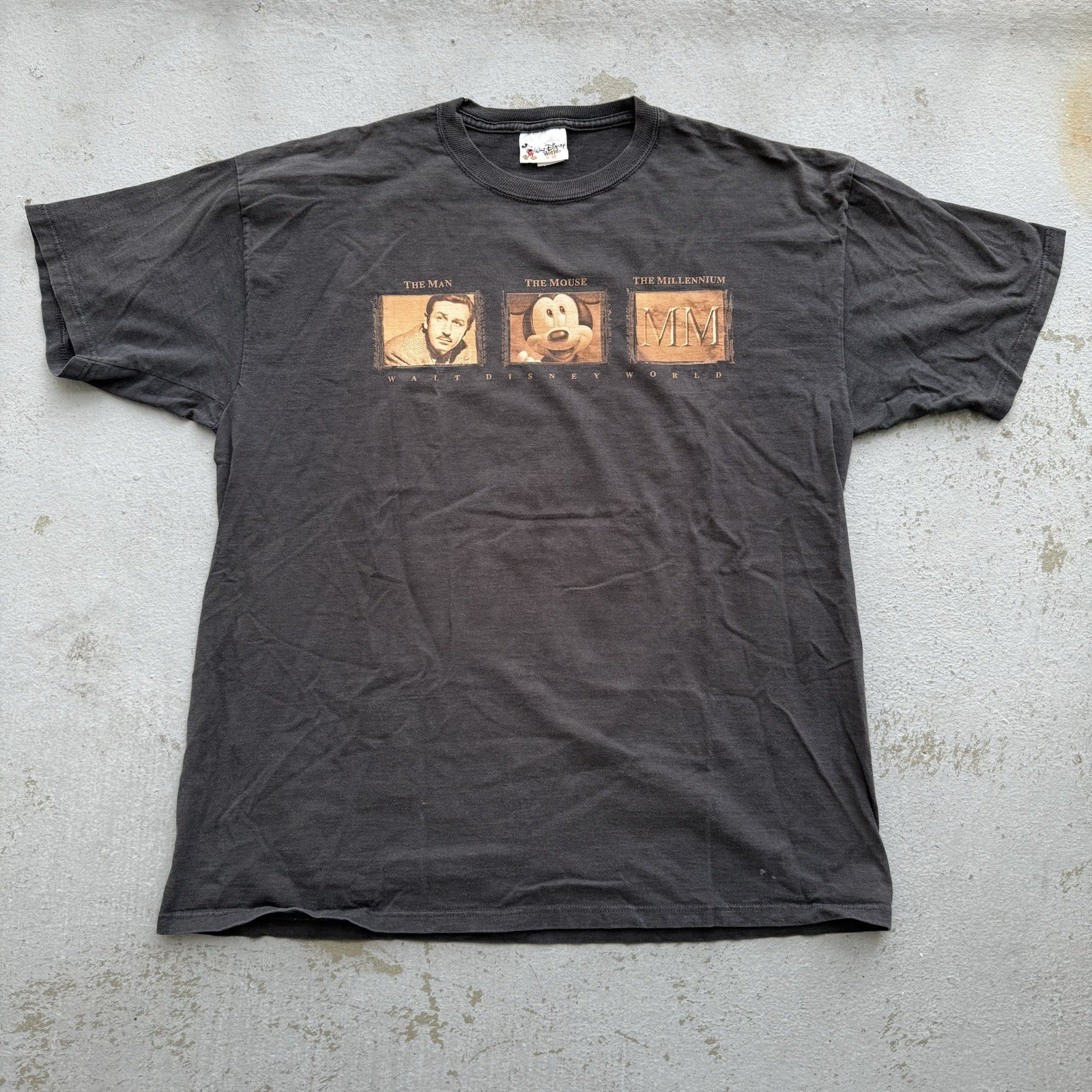 Vintage Walt Disney World The Man The Mouse The Millennium Graphic Tee XL  
