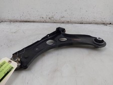 Triangle de suspension Peugeot 208