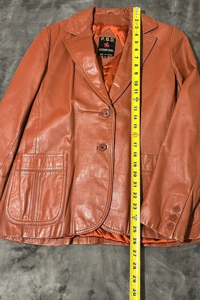 Винтажный P.B.D. Международная коричневая кожаная женская куртка на 2 пуговицах размер 13 - Изображение 4 из 4