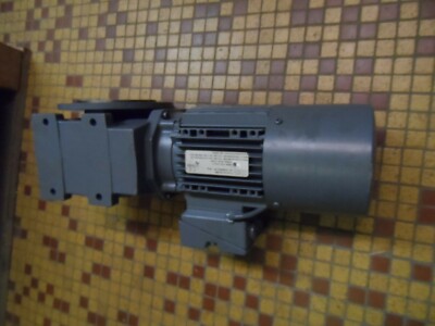 Stirnradgetriebemotor KEB- mit Fuß & Flansch 0,55KW-S1.2C DL71G2 BMB -NEUWERTIG
