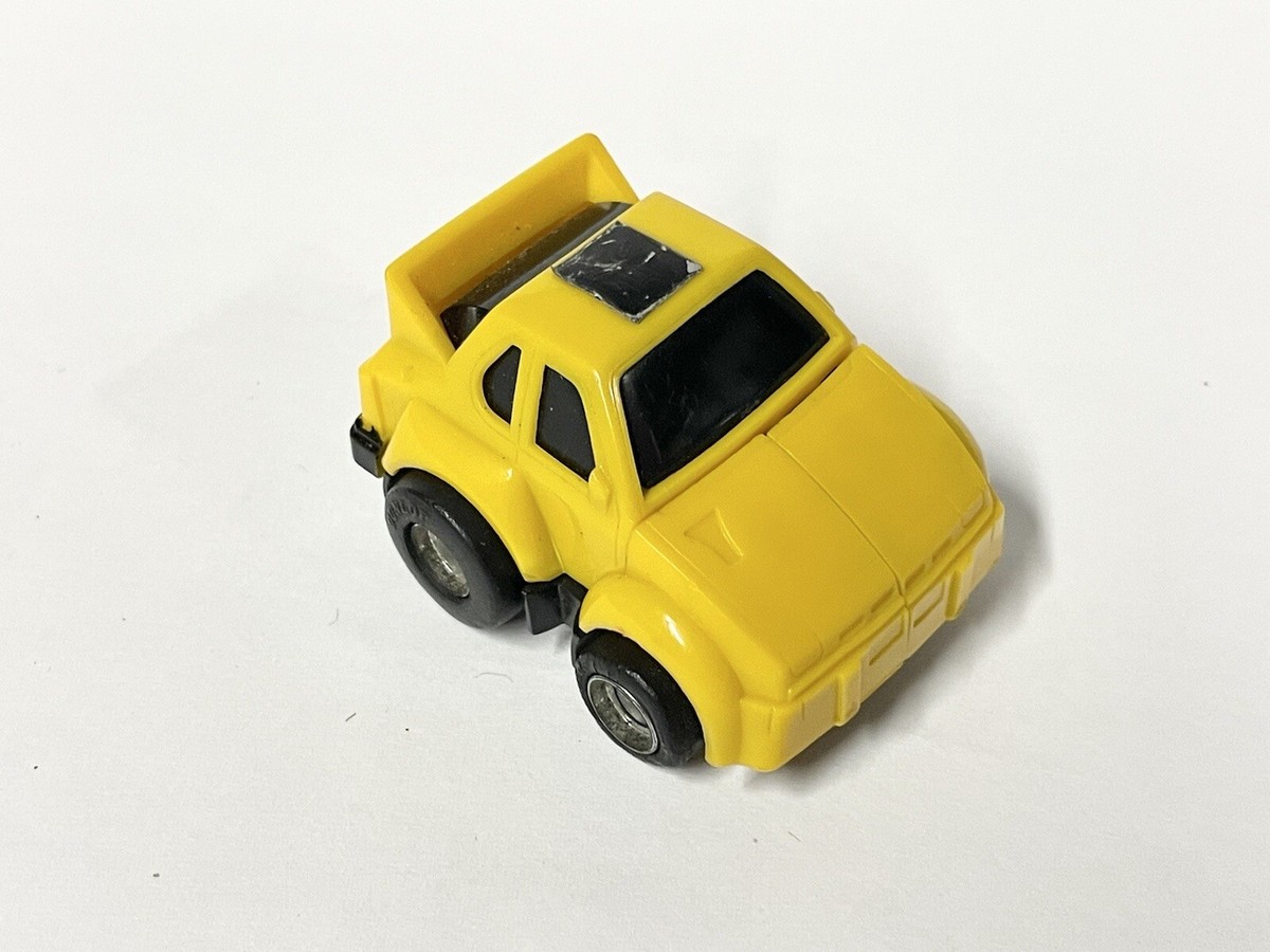Yellow CLIFFJUMPER Transformer G1 Autobot Hasbro Takara