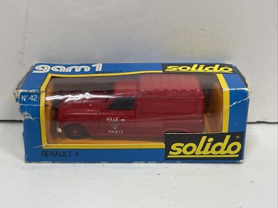 Solido Gam1 Renault 4 Diecast Van Model In Red No. 42 Ville de Paris