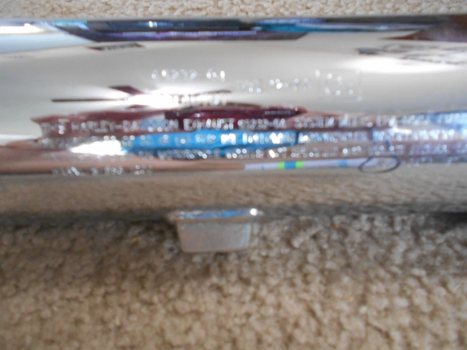 **Usado** Escape Harley Davidson OEM PN 65232-04 Catalyst HDI 12-6C Foto 4 de 4