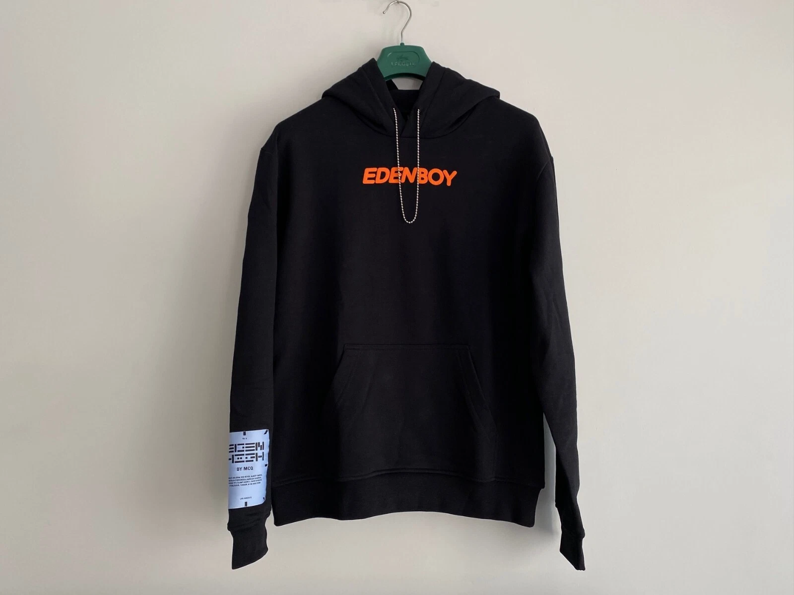 Felpa con cappuccio McQ di Alexander McQueen grande EDEN BOY stampata grafica nera