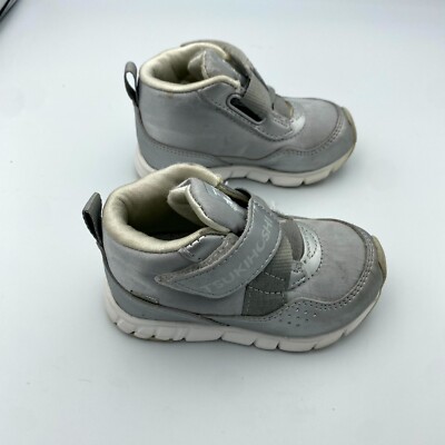 Tsukihoshi TOKYO Toddler US 7 Shoes Silver Round Toe Low Top Waterproof Sneakers