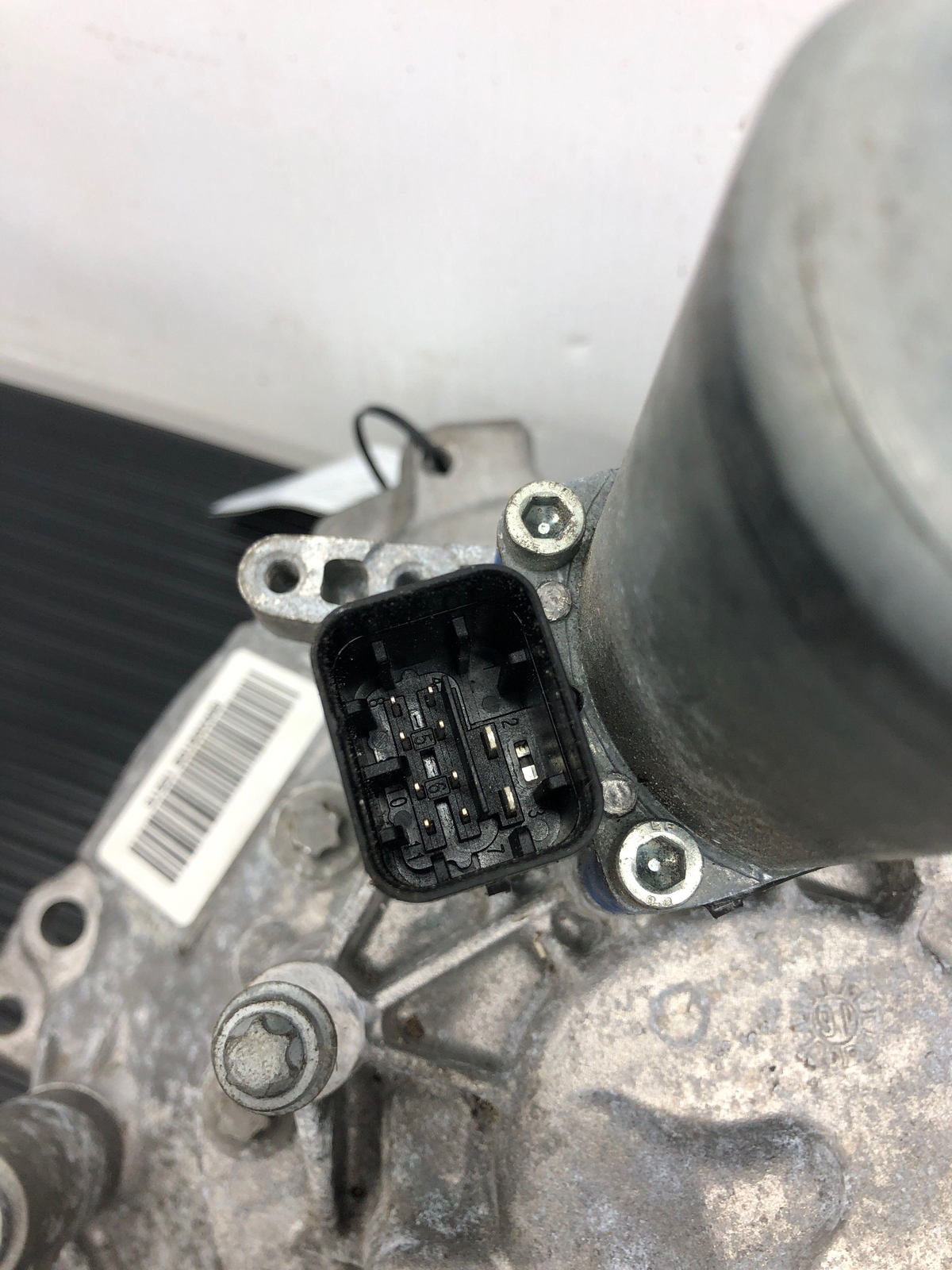 2014 - 2020 BMW I8 OEM 1.5L FRONT CARRIER DIFFERENTIAL *9K MILES* 86020910915515