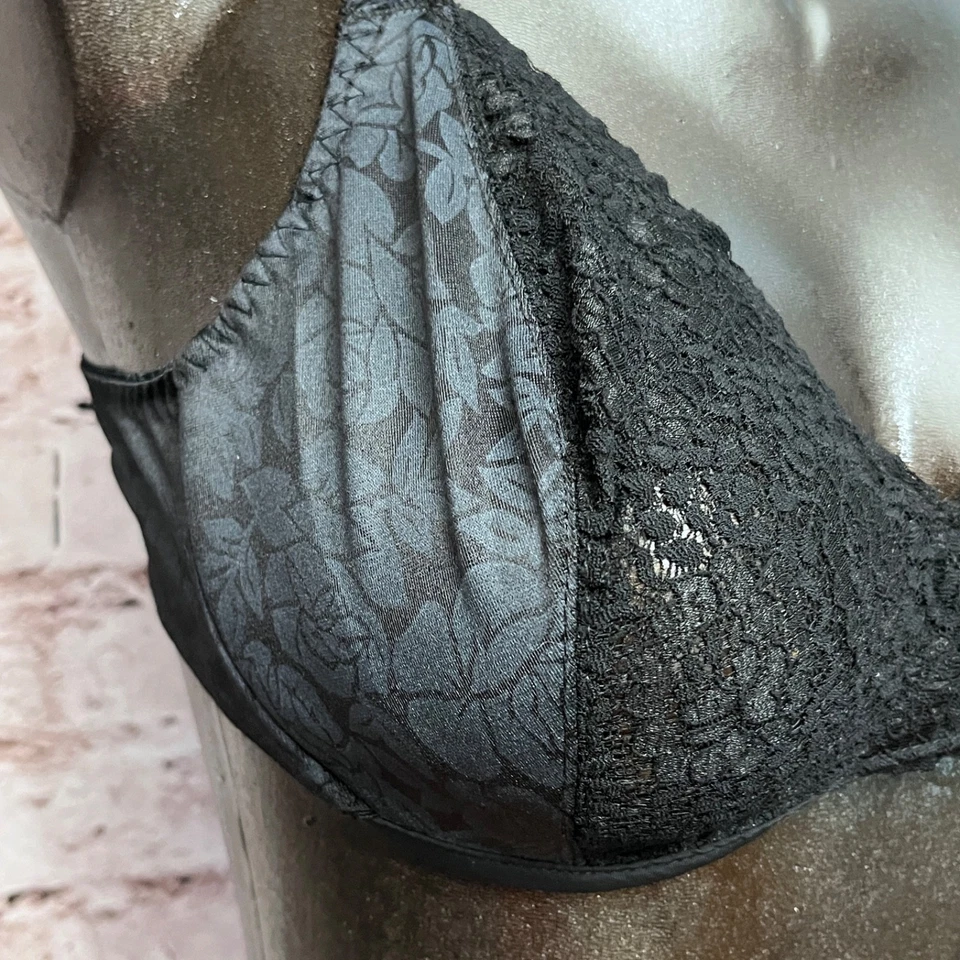 Sujetador Playtex Secrets Vintage 36B sin forro de encaje transparente con aros negro Foto 2 de 4