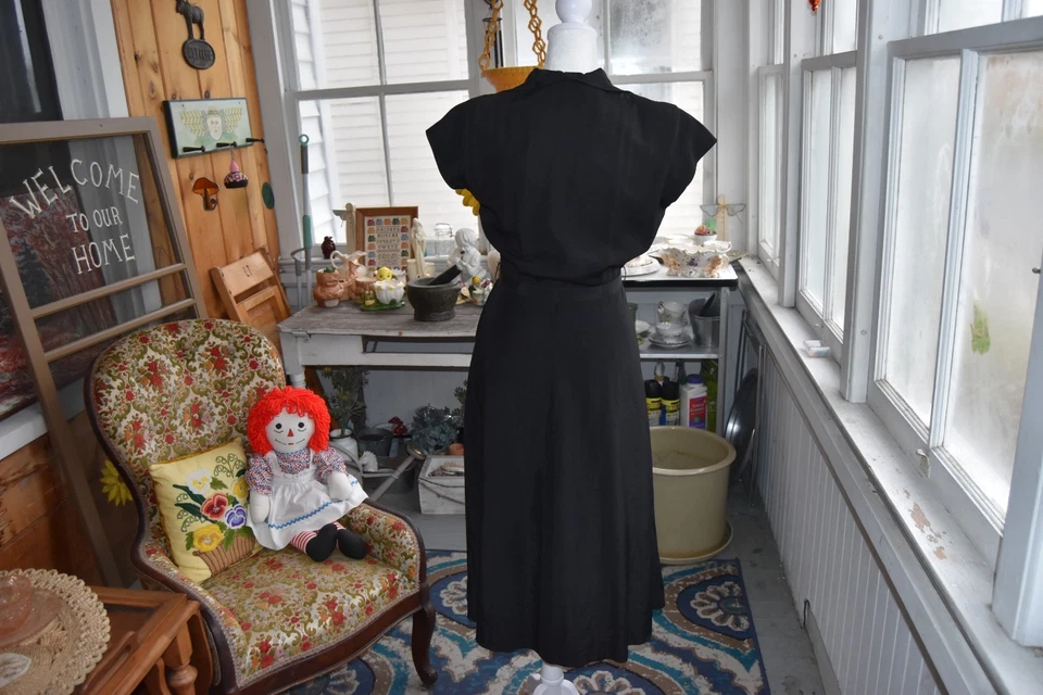 Camisa de vestir vintage de los años 50 pequeña negra con botones delanteros con cremallera lateral negra talla pequeña Foto 3 de 4