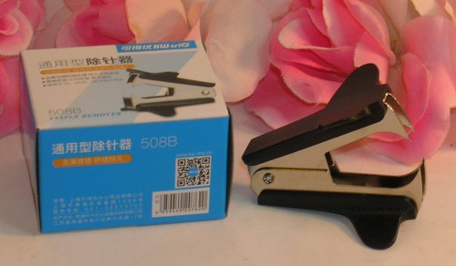 Staple Remover New in Box KW-triO 508B Silver/Black Staple Puller 2"Long 1"wide - Picture 2 of 4