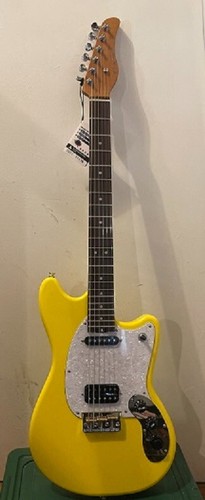 FLAMMA E1000 INTELLIGENT GUITAR - YELLOW AND C4 FOOTSWITCH