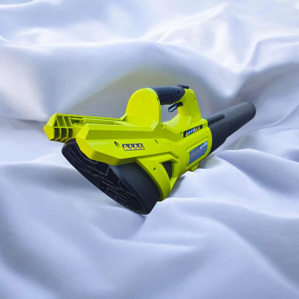 Ryobi 40V 惠普无刷 650CFM 160MPH 吹叶机 - RY404014BTL(免费送货) — 第 3/4 张图片