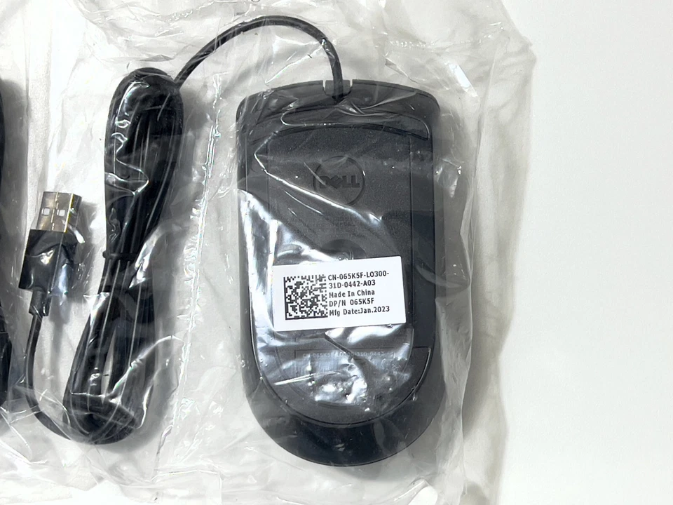 Lot of 2 New Dell Wired Keyboard (KB216) and Mouse (MS116) Combo 065K5F 0RKR0N - Image 2 of 4