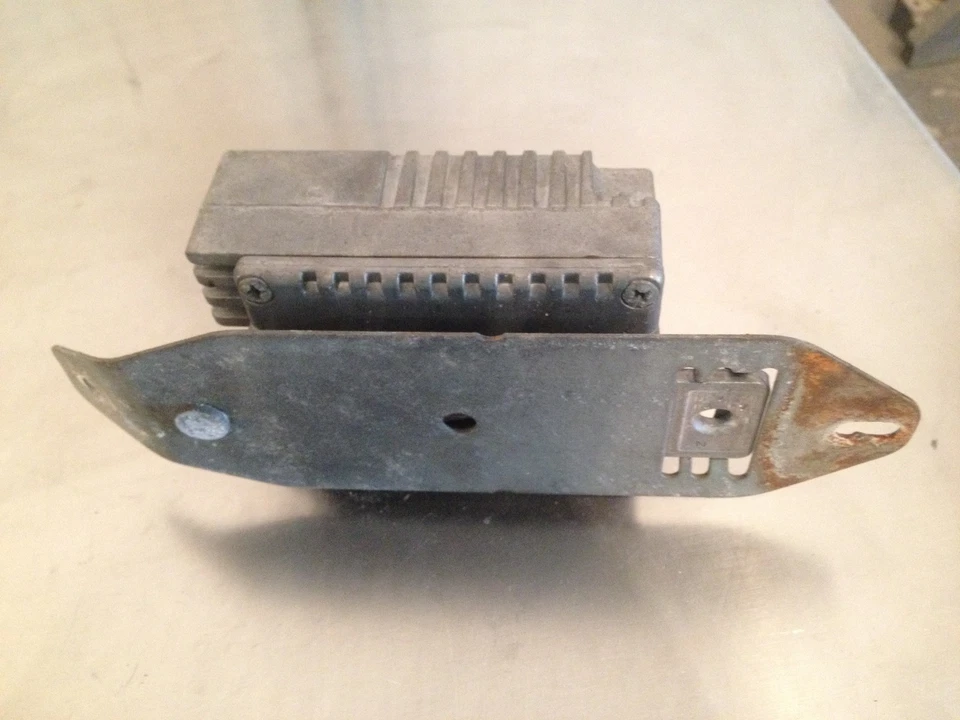 Mercedes-Benz E430 2000-2002 ~ módulo de computadora ventilador auxiliar ~ A0275458032 ~ OEM Foto 3 de 3