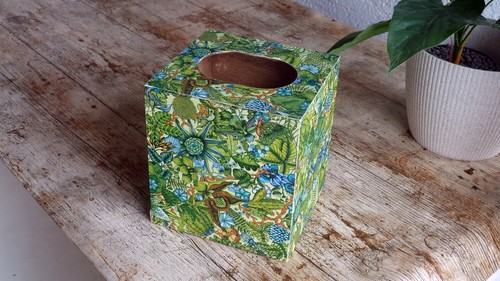 Green Color Wooden Napkins Box. Tissue Dispenser. - Picture 5 of 7