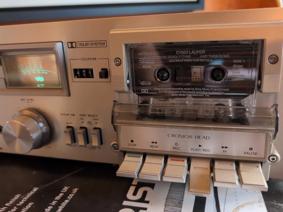 CYNDI LAUPER - TWELVE DEADLY CYNS Cassette - TIME AFTER TIME, TRUE COLOURS M807 - Image 4 of 4