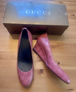 Chaussures compensées en cuir Gucci rose Guccissima pointure 38,5 (meilleures pour la taille 8)