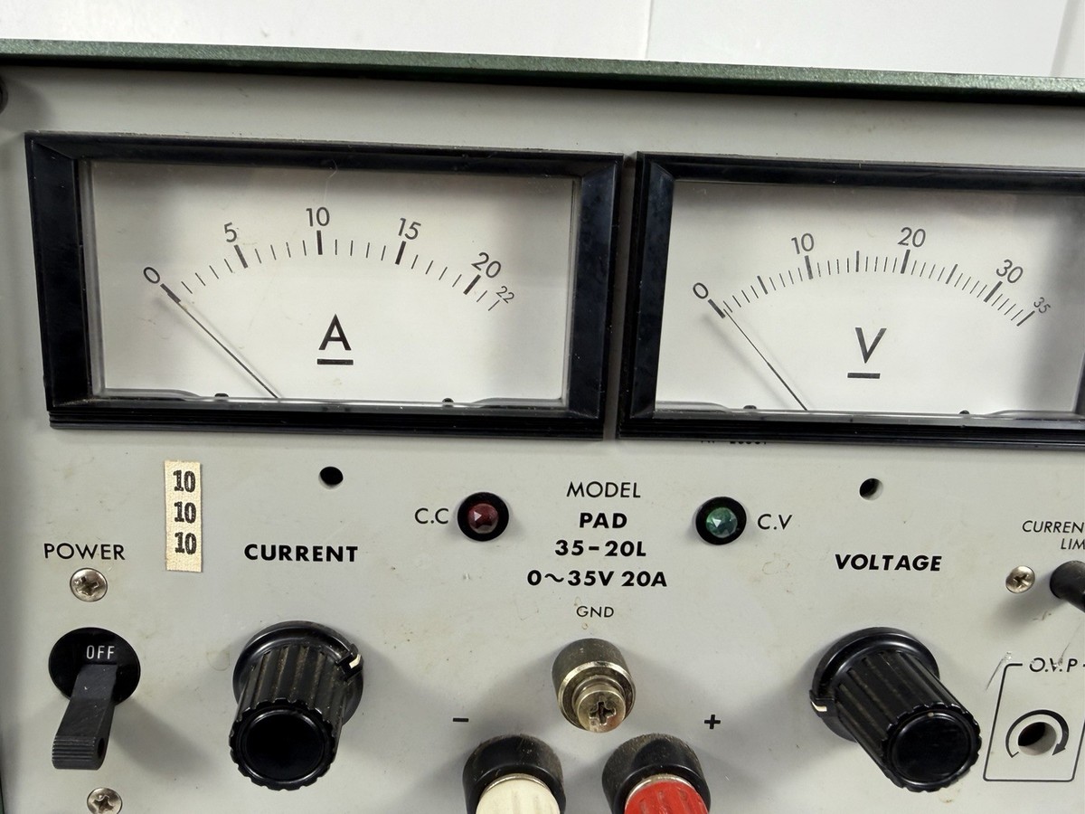 電源菊水 　PAD-35-20L　0〜35V 20A 　高性能コンパクト KIKUSUI Electronics PAD 35-20L 0-35V 20A Regulated DC Power Supply