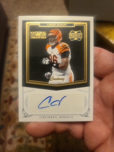 Carlos Dunlap [Century Gold Signature] #212 2010 Playoff National Treasures card