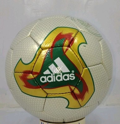 adidas Fevernova World Cup 2002 Soccer Ball Size 5 FIFA Approved 