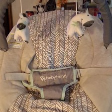 Baby Trend Infant Bouncer Chair Gray Beige Toy Bar with Hanging Toys for Babies