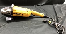 DEWALT DWE4517 7" Angle Grinder Corded 15Amp (CLN072686)