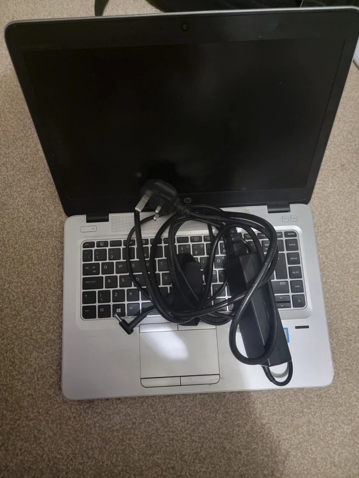 HP EliteBook 840 G3 · i5-6300U · 16GB · 256GB, photo 1 of 5