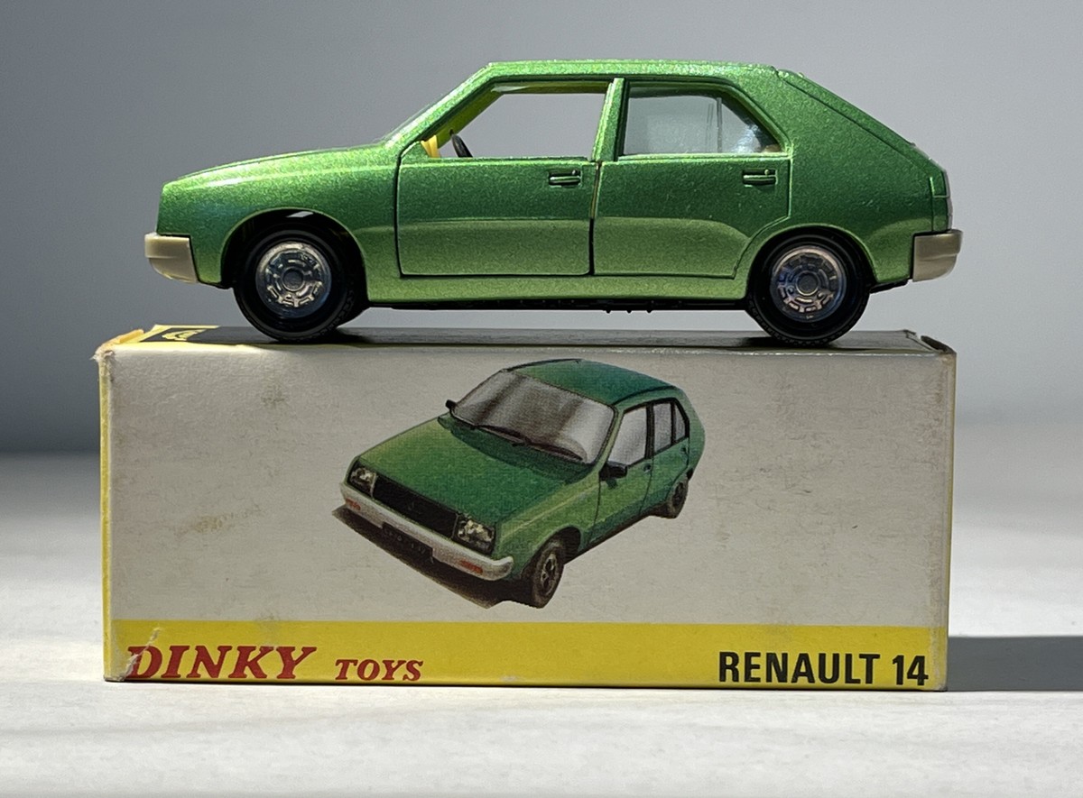 BH001 Dinky Toys France (Made in Spain) #011540 1:43 Renault 14 A+/a