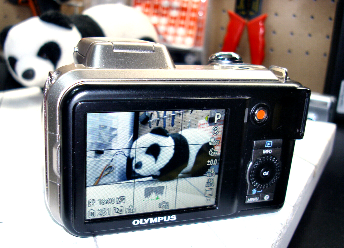 Olympus SP Series SP-600UZ Digital Camera | 12.0MP | 15x Optical