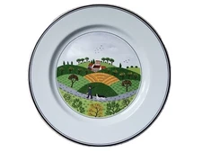 Villeroy & Boch Design Naif  Salad Plate Hunter   & Dog. EUC.