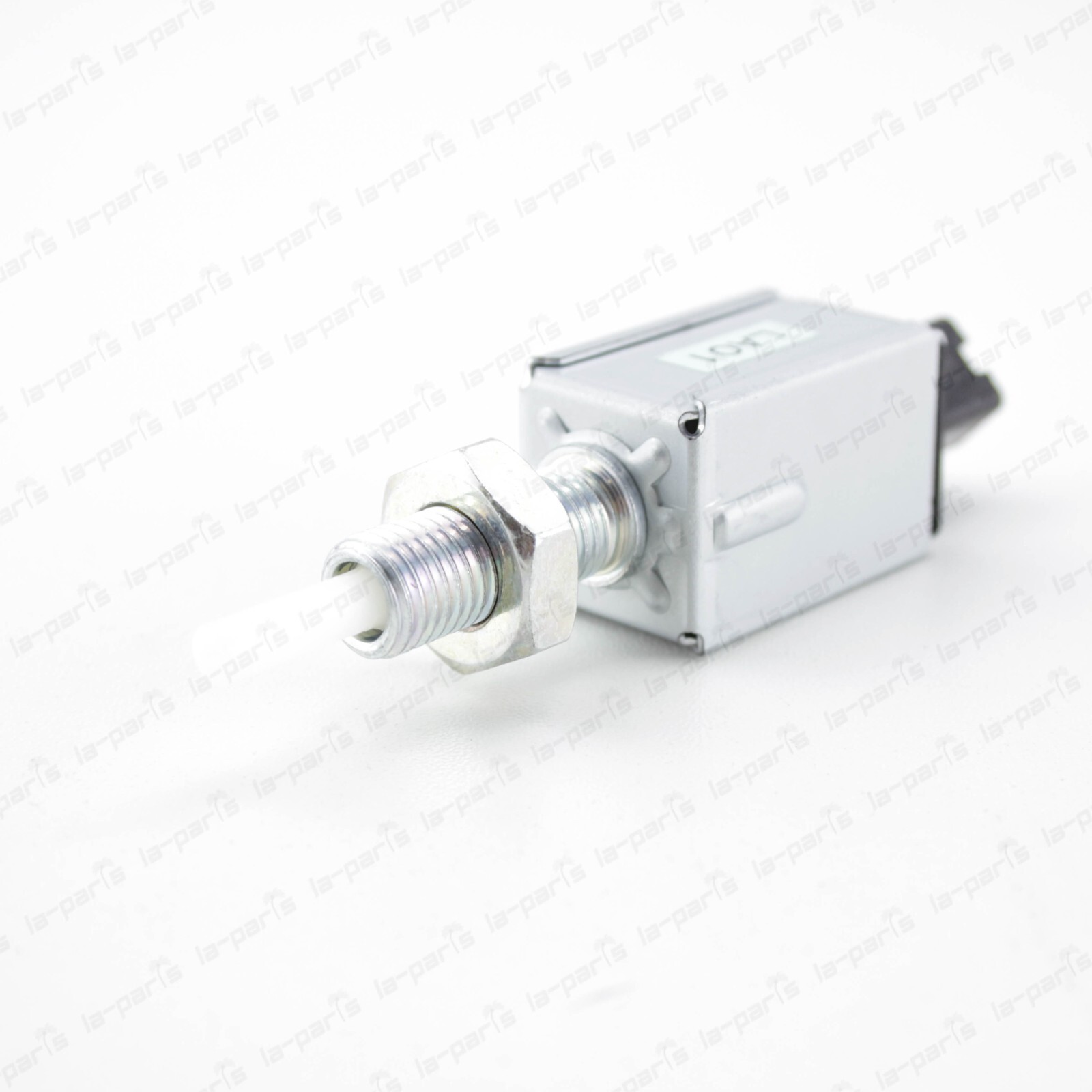 NEW GENUINE MAZDA 19902005 MIATA CRUISE CONTROL CLUTCH SWITCH LA0166