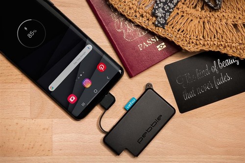 Veho Pebble Pokket 1000mAh micro size keyring Power Bank - Black - Picture 2 of 10