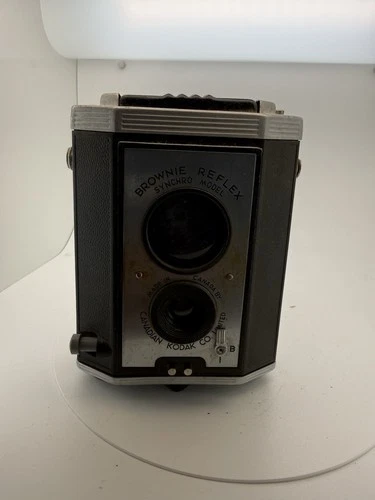 Vintage Kodak Brownie Reflex Synchro Model