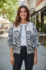 Chicos Jacket Womens 0 Petite White Black Embroidered Boho Floral Open Front Top