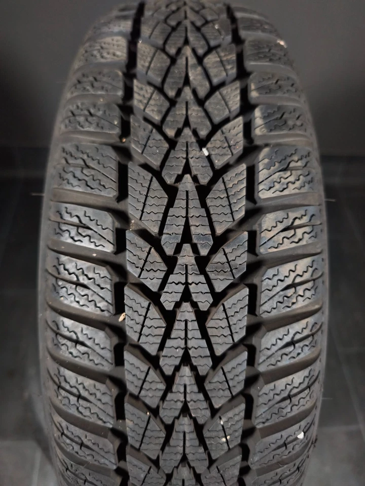 4 Winterreifen 165 65  - 185 60 R15  Smart 453 15" Stahlfelgen Winterräder - Bild 3 von 3