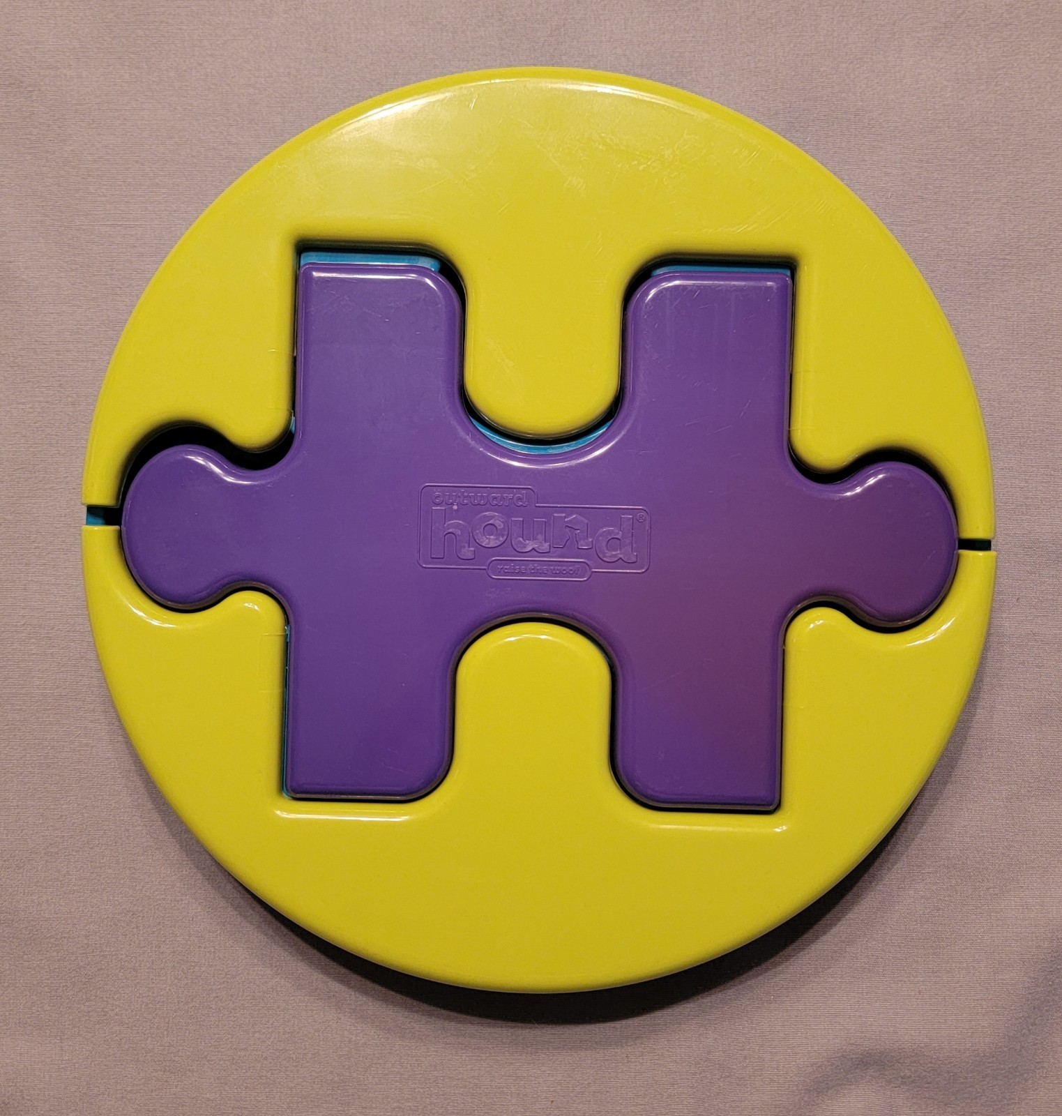 Outward Hound Dog Sliding Puzzle Treat Interactive Toy