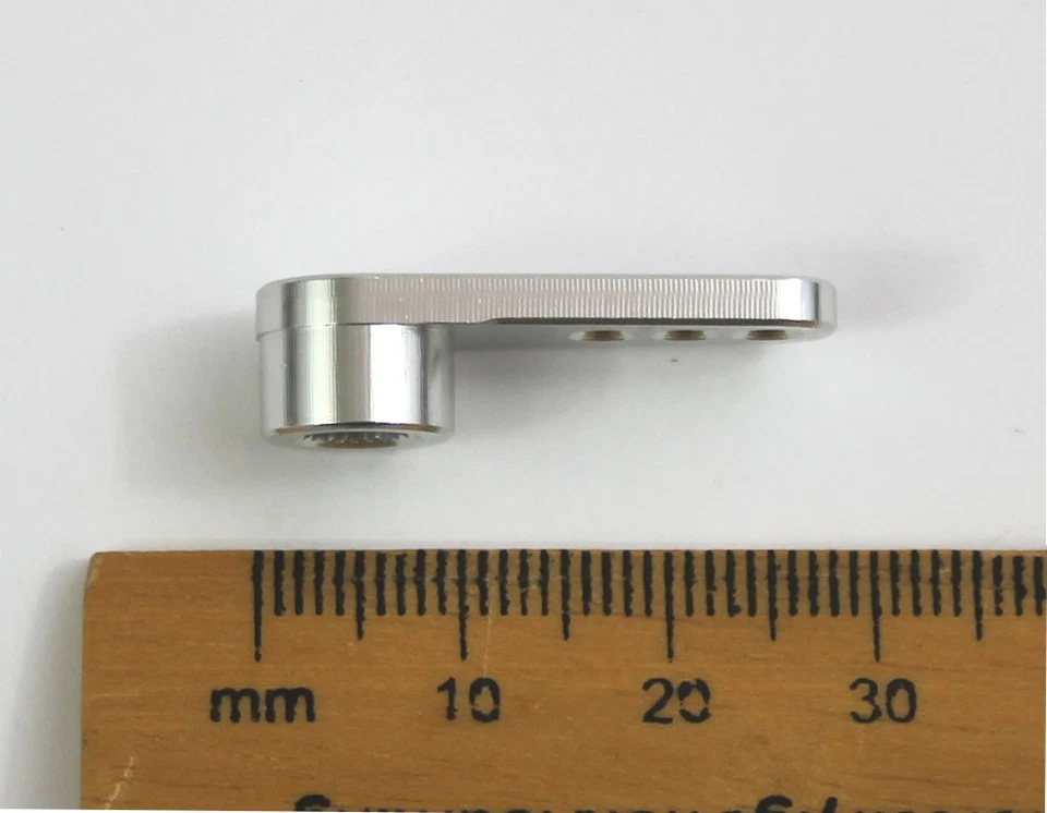 Silber Servohupe/Arm 25 Zähne/Zahn 25T Aluminium für Futaba RC Buggy/Flugzeug - Bild 4 von 4