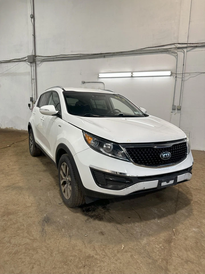 Conjunto de filtro de aire usado se adapta a: Kia Sportage 2015 2,0 L California emisiones SULE Foto 2 de 4
