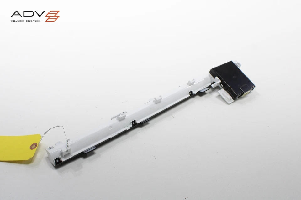 2013 - 2017 LEXUS LS460 LS600H DASH DASHBOARD RIGHT COURTESY LIGHT LAMP BAR OEM - Image 4 of 4