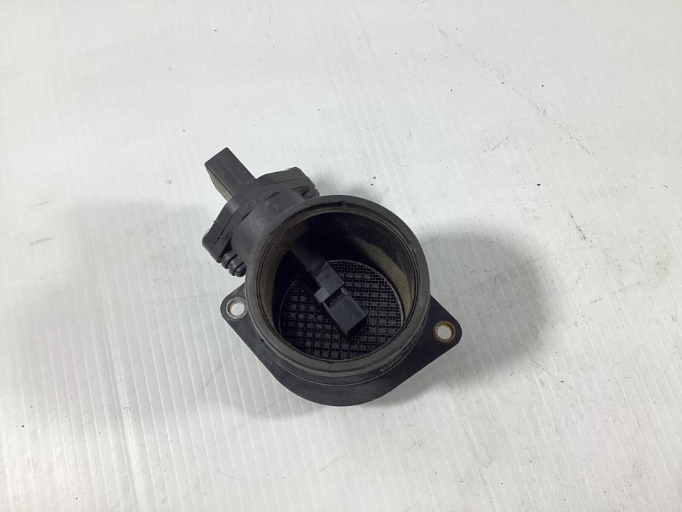 2000-2002 Volkswagen Cabrio Mass Air Flow Sensor w/ Housing 0280218023 OEM . - Image 3 of 4