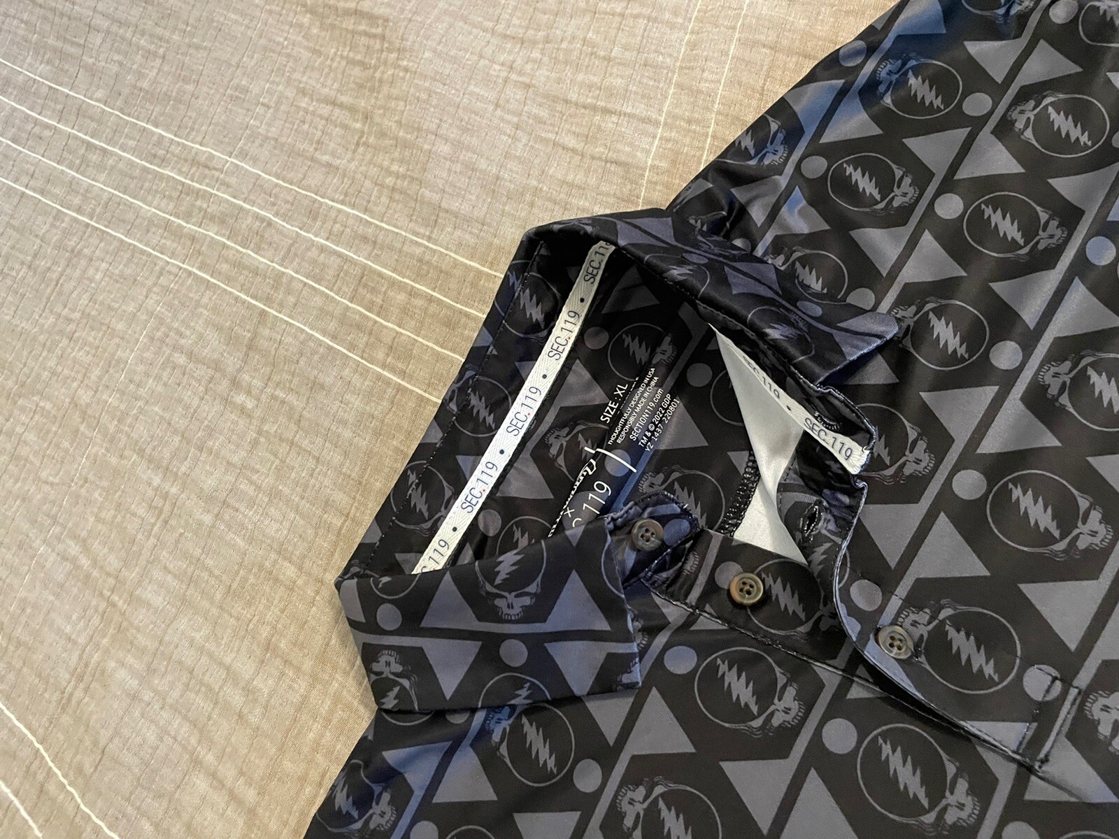 Sec. Camisa Polo 119 Para Hombres XL Grateful Dead Calavera Negra Manga Larga Estampado Completo