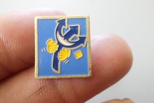 rare Badge pin s broche CLUB M…